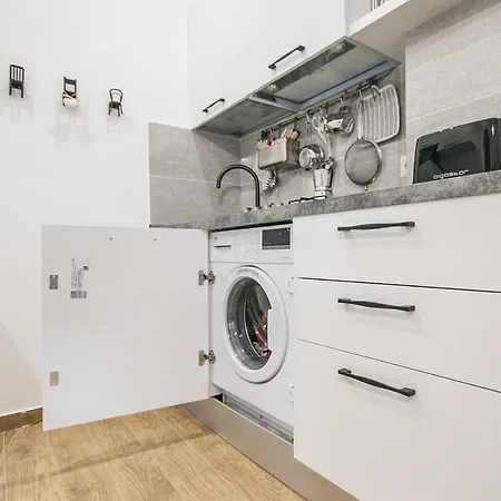 Apartment The Voice Of The Moon Rome